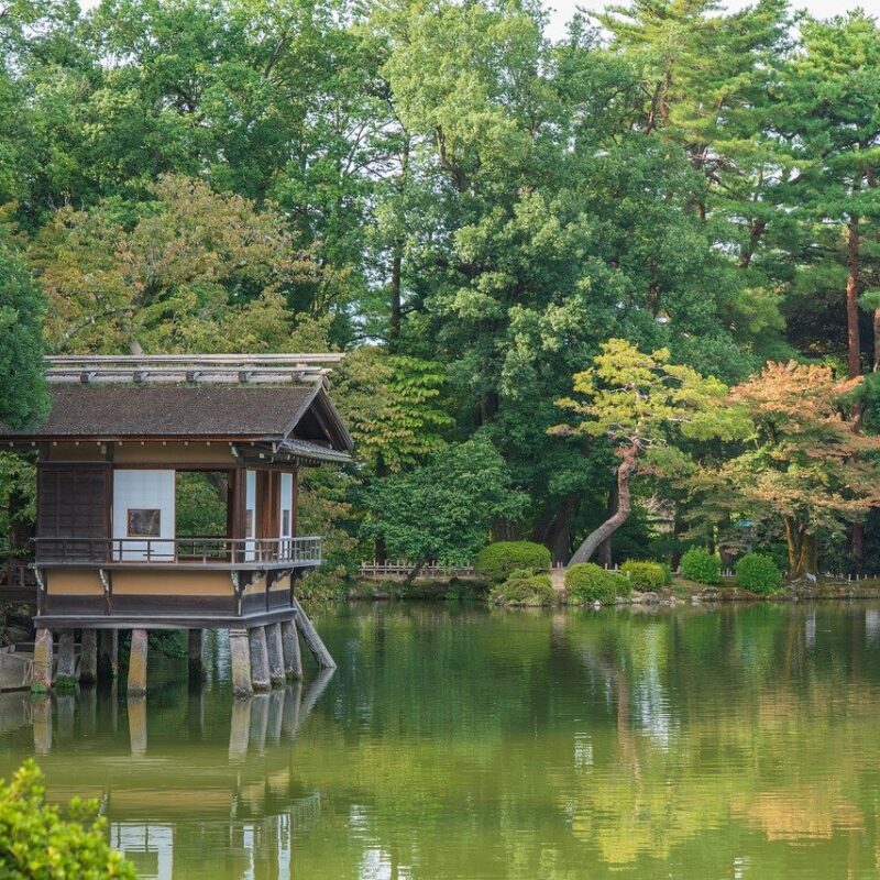 Kenroku-en GartenKenroku-en garden Kanazawa, Japan