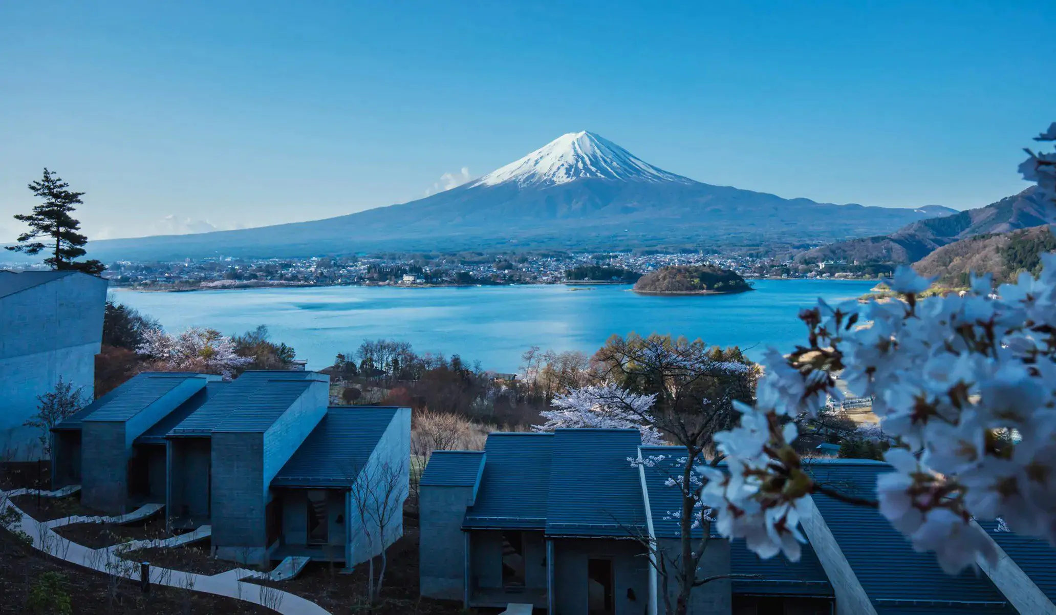 Hoshinoya Fuji – Luxury Lakeside Glamping with Mt. Fuji Views