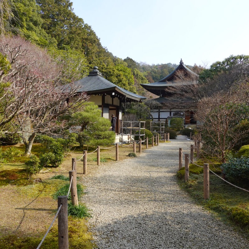 Ryōan-ji Temple: Kyoto’s Famous Zen Rock Garden